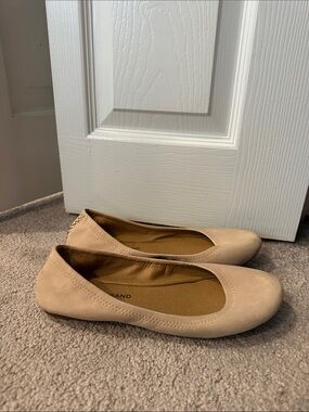 Lucky Brand Taupe/Nude Ballet Flats